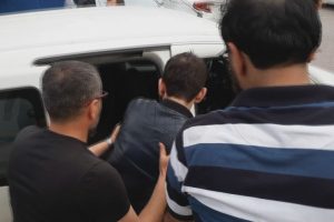 Bursa'da "FET&Ouml;'den kurtaracağım" diyerek yaşlıları dolandırdı