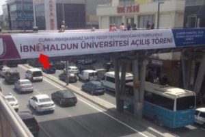 Belediyeden 'afiş' a&ccedil;ıklaması geldi