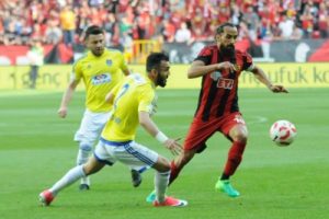Eskişehirspor şansını play off'a bıraktı