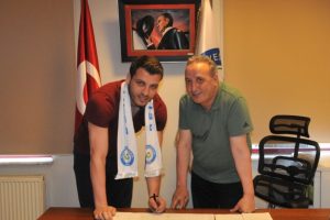 Bursa Nil&uuml;fer Belediyespor hentbolda ilk transferini ger&ccedil;ekleştirdi