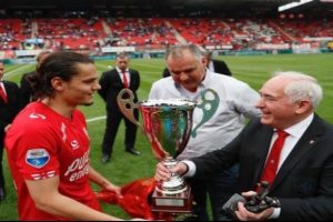 Enes &Uuml;nal, Twente'de yılın en iyi oyuncusu se&ccedil;ildi