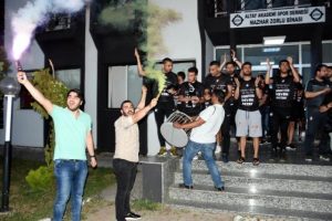 Altay'a coşkulu karşılama