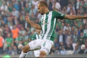 Bursasporlu Şamil: "Ma&ccedil;ın 11'e 11 bitmesi enteresan"
