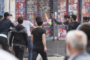 Sultangazi'deki &ouml;l&uuml;ml&uuml; kavga sonrası 116 sınırdışı