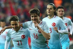 'Cengiz &Uuml;nder &ccedil;ok iyi bir Galatasaraylıdır'