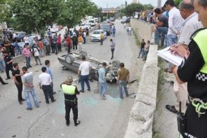 Alt yola u&ccedil;tu: 2 yaralı