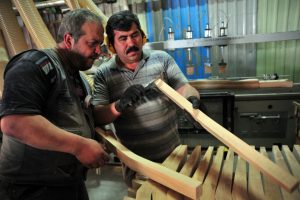 Bursa'da y&uuml;ksek &uuml;crete rağmen kalifiye iş&ccedil;i bulamıyorlar