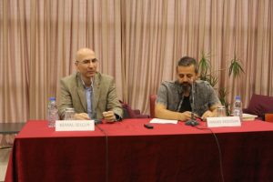 Kemal Sel&ccedil;uk Bursa Nil&uuml;fer'de okurlarıyla buluştu
