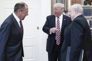Putin'den 'gizli bilgiler paylaştı' iddiasına a&ccedil;ıklama