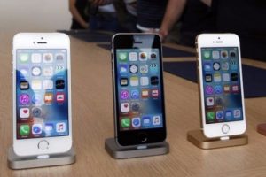 iPhone'un fiyatı 100 dolar d&uuml;şecek