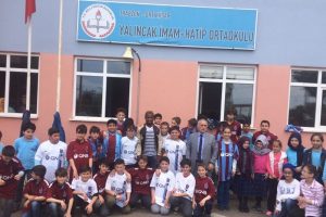 Trabzonsporlu Onazi s&ouml;z&uuml;n&uuml; tuttu