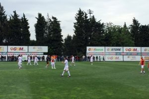 Efsaneler UEFA Kupasının yıl d&ouml;n&uuml;m&uuml;nde ma&ccedil; yaptı