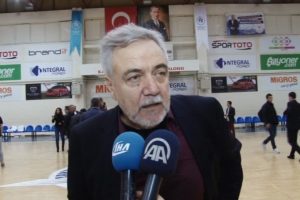 "Bayrağımızı T&uuml;rkiye'de de en tepeye diktik"