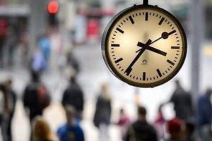 19 Mayıs'ta 1 saat bile &ccedil;alışana 2 g&uuml;nl&uuml;k &uuml;cret hakkı