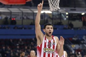 Olympiakos, İstanbul'da bir kez daha şampiyonluk arayacak