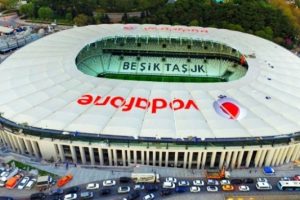 Beşiktaş'ta yeni sezon kombineleri satışa &ccedil;ıktı