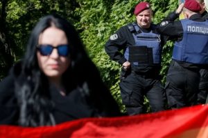 Ukrayna'da eşcinsel y&uuml;r&uuml;y&uuml;ş&uuml;ne saldırı