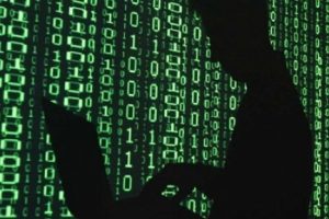 Babasından para koparmak i&ccedil;in "WannaCry"ı taklit etti