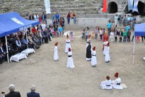 Bursa'da M&uuml;zeler Haftası antik Roma tiyatrosunda kutlandı