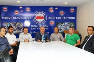 Bursa Eğitim-Bir-Sen 1 Nolu Şubesi'nden 19 Mayıs kutlaması