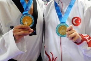 T&uuml;rkiye, tekvandoda 3 madalya elde etti