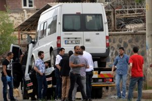 Servis aracının altında bulunan bomba ile ilgili flaş iddia
