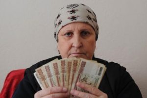 Yıllar sonra bulduğu paralar psikolojisini bozdu! "Titriyorum"