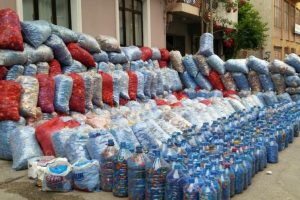 Bursa'da engelliler i&ccedil;in 3 milyon kapak topladı