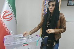 T&uuml;rkiye'de yaşayan İranlılar sandık başına gitti