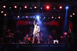 Bursalıları Soner Sarıkabadayı coşturdu