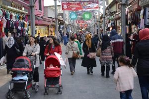 Bursa'da tarihi &ccedil;arşıyı 'Payitaht' heyecanı sardı