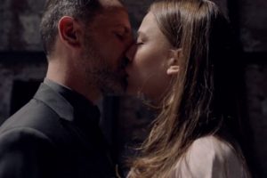 Serenay Sarıkaya: T&uuml;rk dizilerinde ilki başardım, şanslıyım
