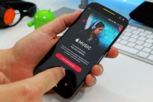 Apple Music'i denemek isteyenlere k&ouml;t&uuml; haber!