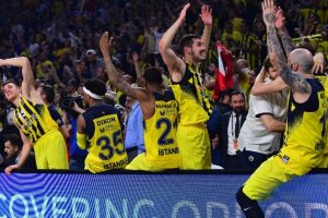 TFF'den Fenerbah&ccedil;e'ye kutlama