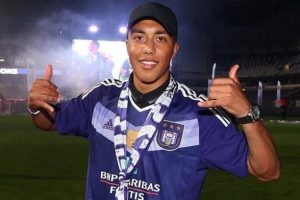 Monaco Tielemans'ı transfer etti