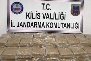 Kilis'te, 102 kilo eroin ele ge&ccedil;irildi