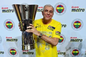Obradovic: "&Ouml;n&uuml;m&uuml;zdeki sezona odaklanacağız"