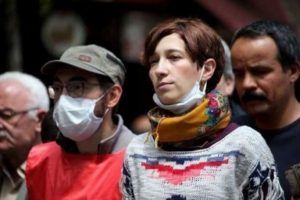 Nuriye G&uuml;lmen ve Semih &Ouml;zak&ccedil;a adliyeye getirildi
