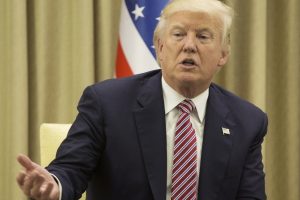 Trump: Şiddetin hoş g&ouml;r&uuml;ld&uuml;ğ&uuml; yerlerde barış tutunamaz