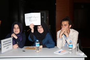 Bursa'da &ouml;ğrenciler bilgilerini yarıştırdı