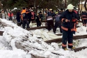 İstanbul'daki tente faciasında bilirkişi raporu savcılığa ulaştı