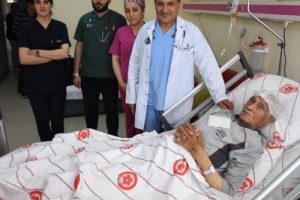 Aort damarı yırtıldı, v&uuml;cudundaki kan karnına doldu