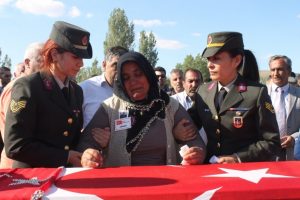Şehit Uzman son yolculuğuna uğurlandı