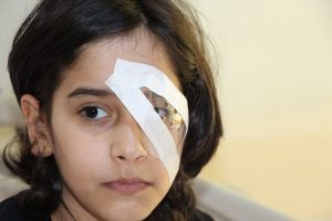 G&ouml;z&uuml;ne gelen kalem az daha k&ouml;r ediyordu