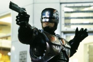 Robocop g&ouml;reve başladı!