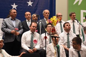 Bursa'da engelliler ve aileleri konserle doyasıya eğlendi