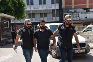 Avukat 'ByLock'tan g&ouml;zaltına alındı