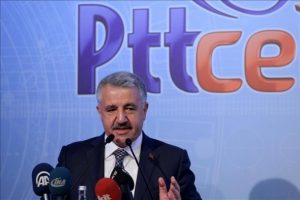 Bakan Arslan: PTT'ye bu sene 5 bin kişi alacağız