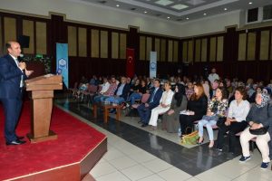 Bursa Yıldırım'da 89 kursiyer sertifikalarını aldı
