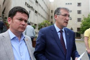 CHP&nbsp;Bursa&nbsp;milletvekillerinden Atat&uuml;rk'e hakaret iddiasına su&ccedil; duyurusu